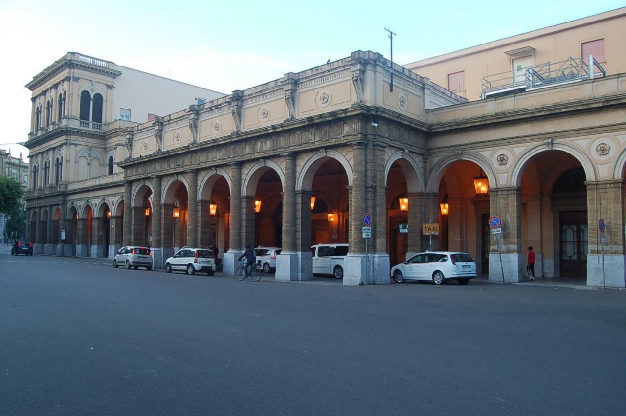 Terminal Bus Cairoli Bed & Breakfast Palermo Exterior photo